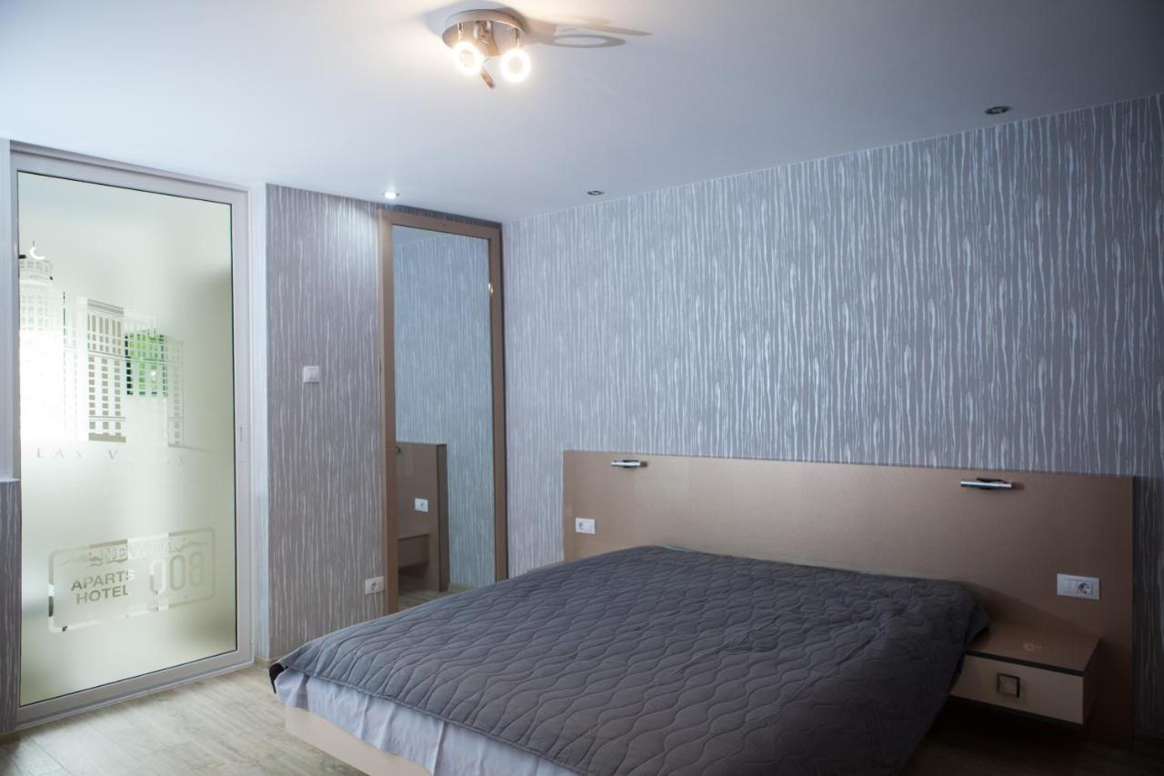 Lvc,Lac & Nyc Apartshotel Faleza Galati  Ngoại thất bức ảnh