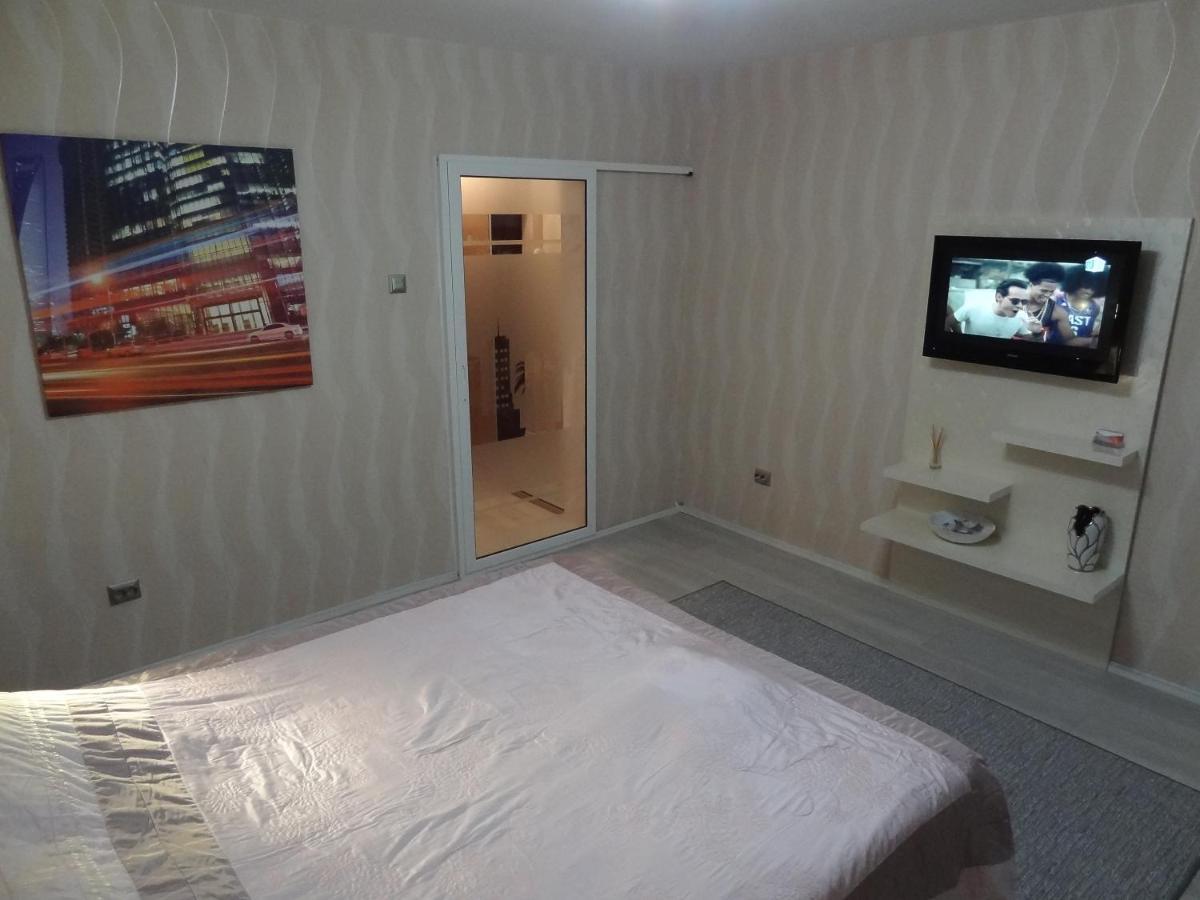 Lvc,Lac & Nyc Apartshotel Faleza Galati  Ngoại thất bức ảnh