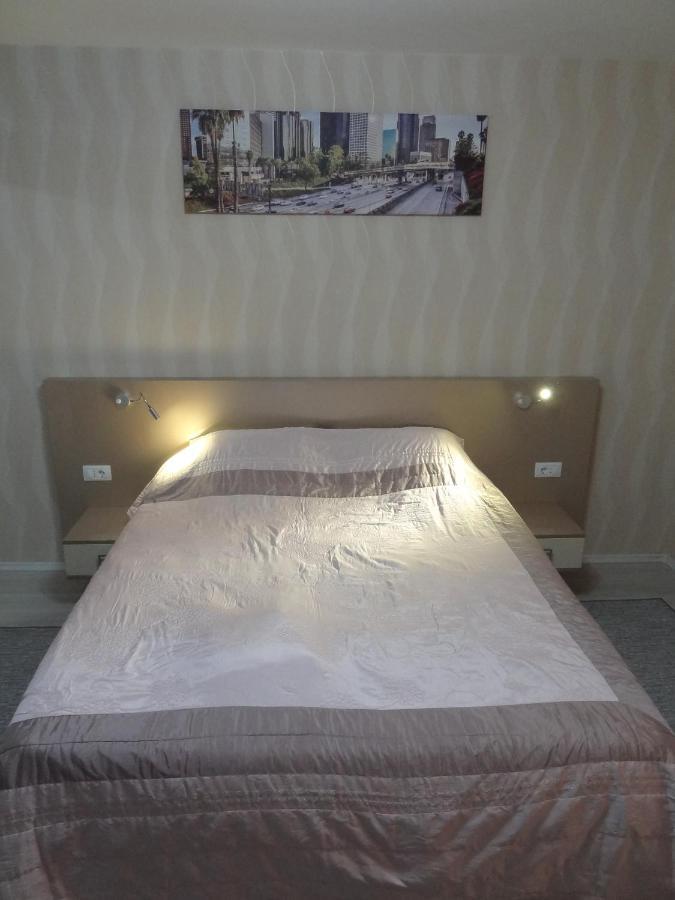Lvc,Lac & Nyc Apartshotel Faleza Galati  Ngoại thất bức ảnh