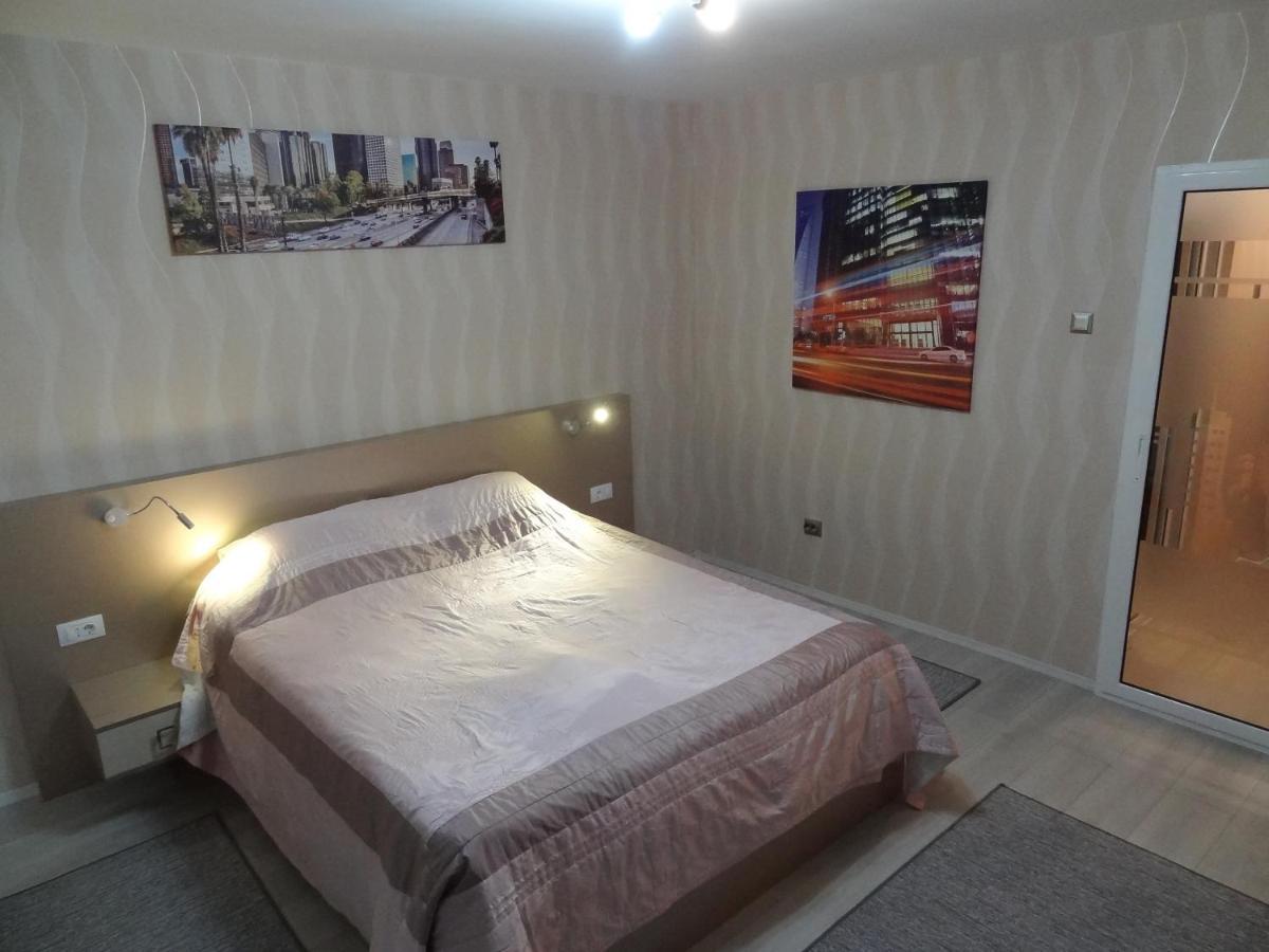 Lvc,Lac & Nyc Apartshotel Faleza Galati  Ngoại thất bức ảnh